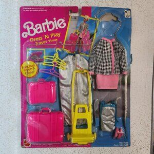 Barbie Dress N Play Travel Set